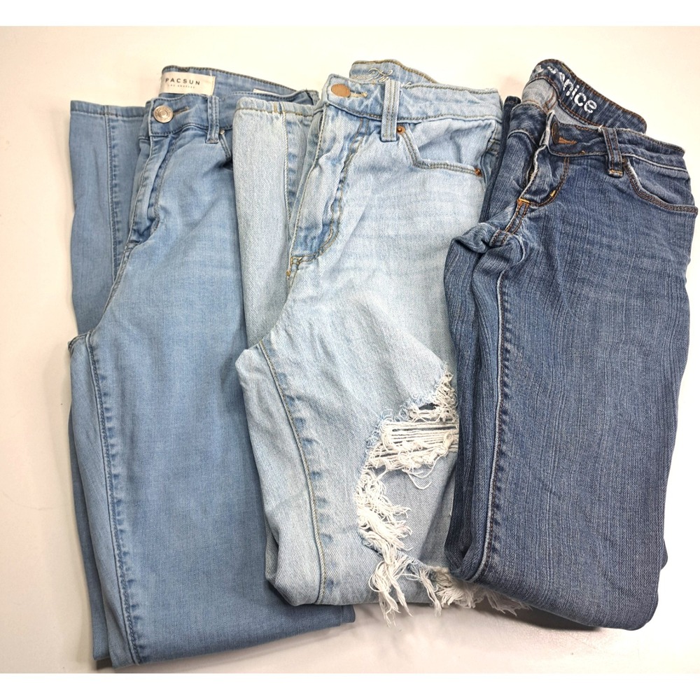 3 Pair Size 00 Womens Jeans 24"W Pac Sun, Venice, Universal Thread‎ Denim
